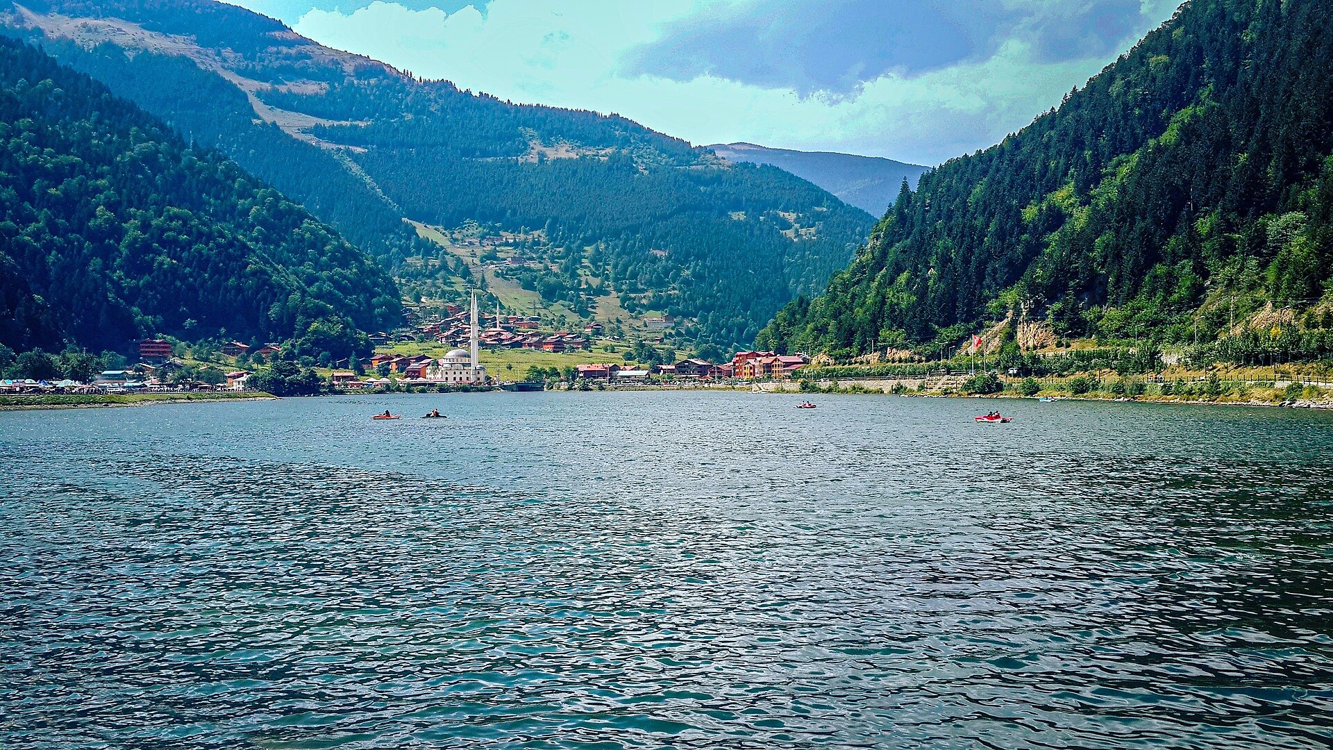 Trabzon · Rize · Çamlıhemşin · Artvin gezi rotasından gerçek destinasyon manzarası